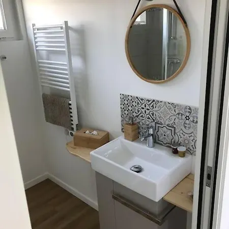 Tranquillite Assuree Au Minerai - 85 *